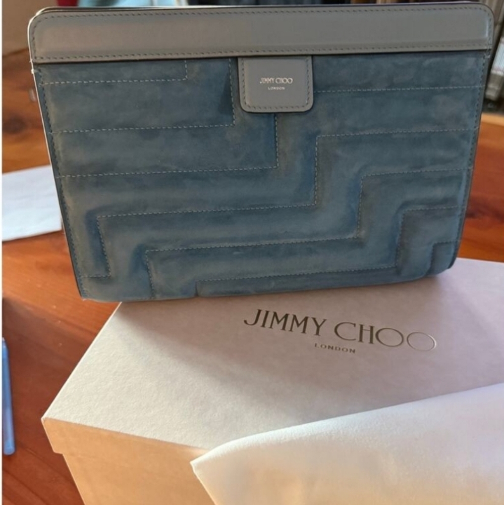 RARE JIMMY CHOO AVENUE POUCH,QUILTED SUEDE. BUTTERFLY BLUE/GUNMETAL/ NEW - Picture 2 of 5